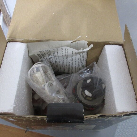 Victorian Village Collectable Black Rock Point Lighthouse Porcelain Hand Painted - Picture 9 of 9